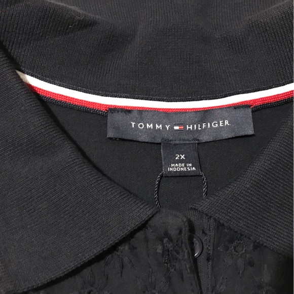 Tommy Hilfiger plus top 2X - Picture 2 of 10